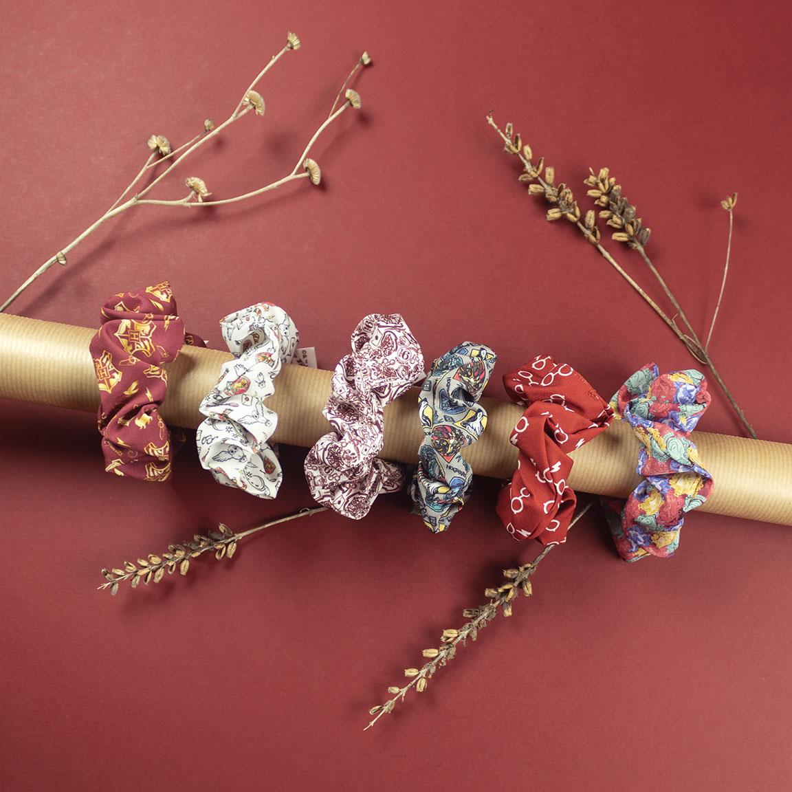 HAIR ACCESSORIES SCRUNCHIES 5 PIECES HAR